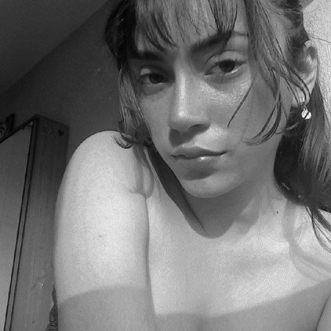 Lucia Fernanda - Linkfly