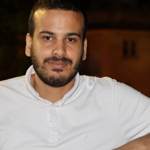الأستاذ مختار نوي - Linkfly