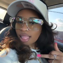 Lil mama Connect Pages 🫦 - Linkfly